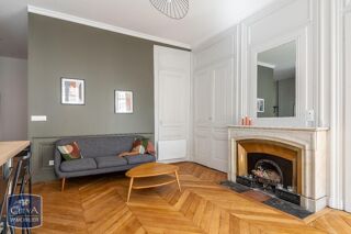  Appartement à louer 3 pièces 63 m²
