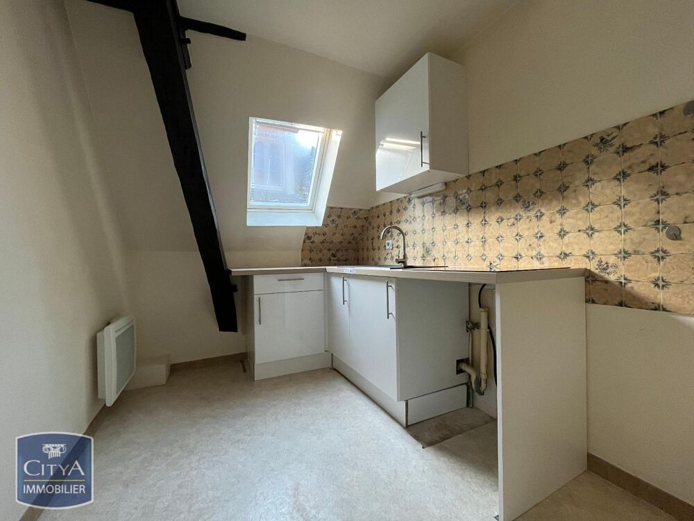 CENTRE-VILLE : Appartement T2 situé dans le coeur de vill....