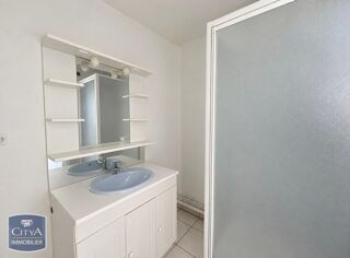  Appartement à louer 3 pièces 62 m²