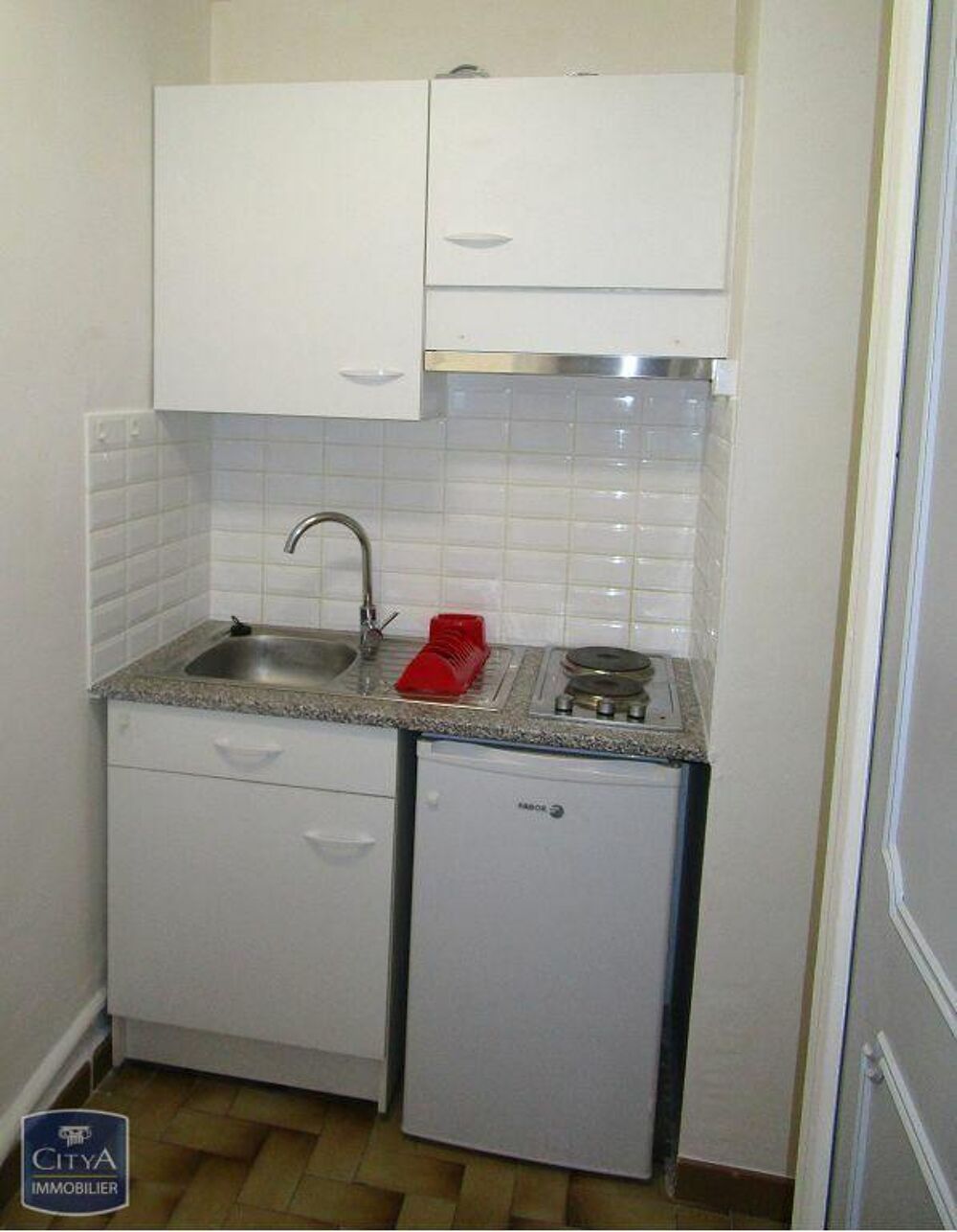 location Appartement - 1 pièce(s) - 22 m² Nîmes (30000)