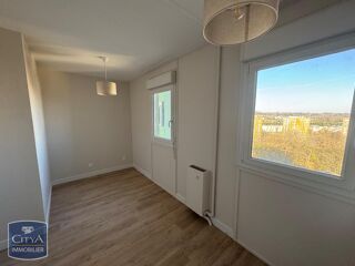  Appartement à louer 2 pièces 35 m²
