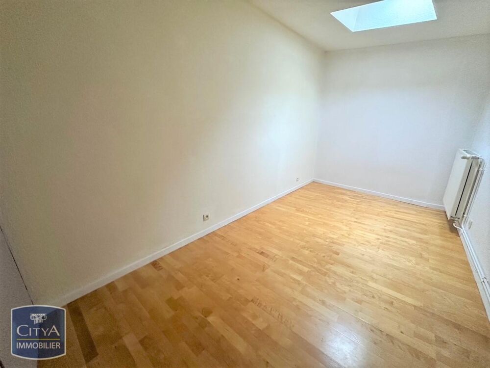 location Appartement - 3 pièce(s) - 101 m² Clermont-Ferrand (63000)