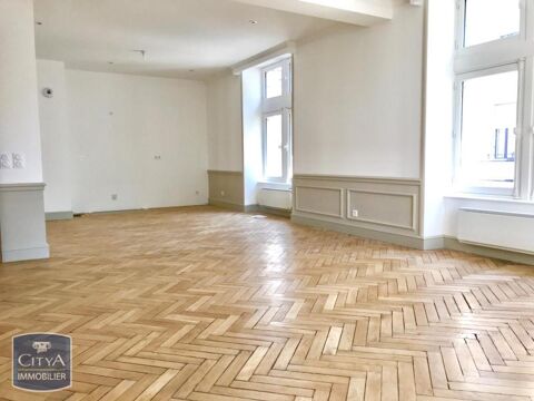  Appartement  louer 4 pices 122 m