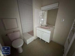  Appartement à louer 1 pièce 32 m²