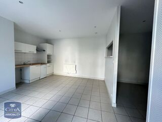  Appartement à louer 1 pièce 27 m²