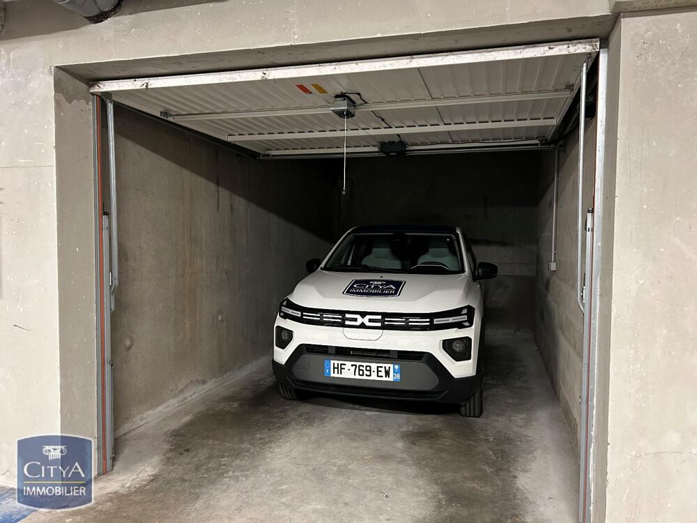 location Parking / Garage Grenoble (38000)