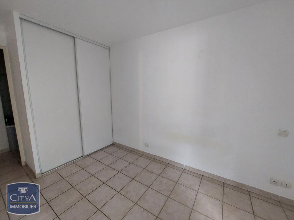 location Appartement - 2 pièce(s) - 33 m² Clermont-l'Hérault (34800)