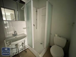  Appartement à louer 2 pièces 31 m²