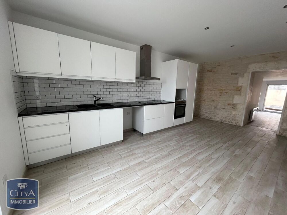 location Maison - 4 pièce(s) - 93 m² Sainte-Soulle (17220)
