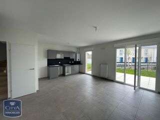  Maison à louer 4 pièces 81 m²