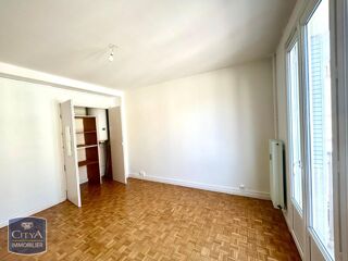  Appartement à louer 3 pièces 67 m²