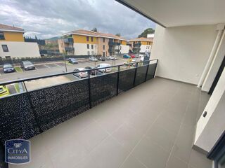  Appartement à louer 3 pièces 69 m²