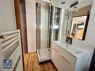  Appartement à louer 1 pièce 28 m²