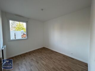 Appartement à louer 3 pièces 55 m²