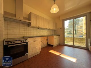  Appartement à louer 4 pièces 78 m²