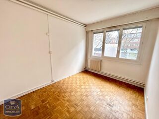  Appartement � louer 4 pi�ces 83 m�