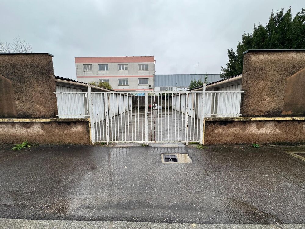 location Parking / Garage Villeurbanne (69100)