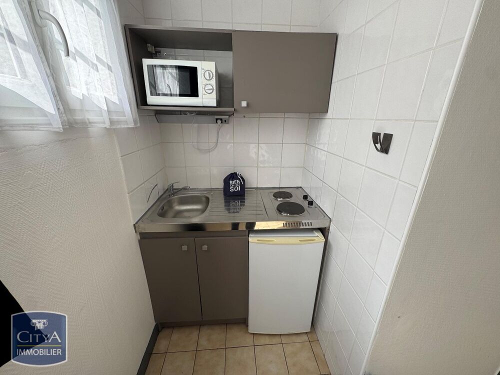 location Appartement - 1 pièce(s) - 15 m² Poitiers (86000)