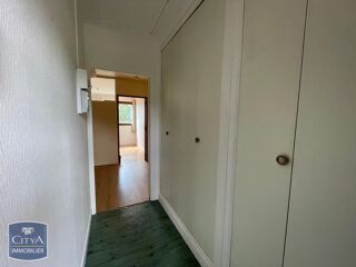 Appartement à louer 1 pièce 32 m²