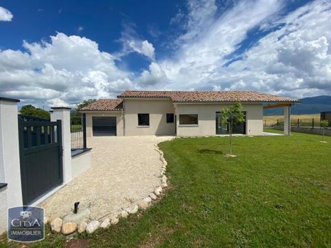   Location Maison Maison - 4 pi�ce(s) - 107 m�