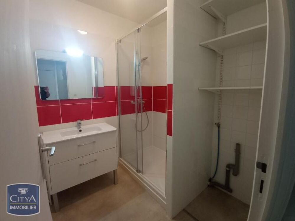 location Appartement - 3 pièce(s) - 63 m² Rochefort (17300)