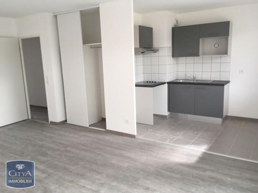 location Appartement - 4 pièce(s) - 86 m² Reims (51100)