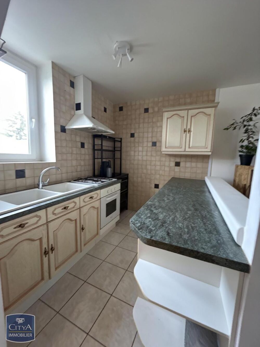 À LOUER : Appartement T5 situé à AMBLAINVILLE, dans le d....