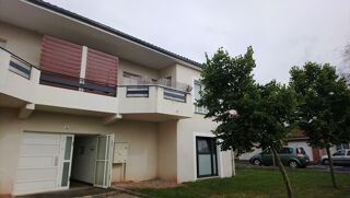  Appartement à louer 3 pièces 74 m²