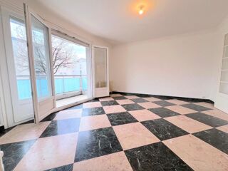  Appartement  vendre 4 pices 80 m