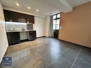  Appartement à louer 1 pièce 25 m²