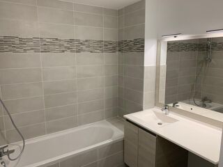  Appartement � louer 3 pi�ces 71 m�