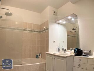  Appartement à louer 2 pièces 45 m²