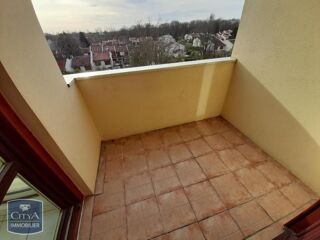  Appartement à louer 4 pièces 85 m²