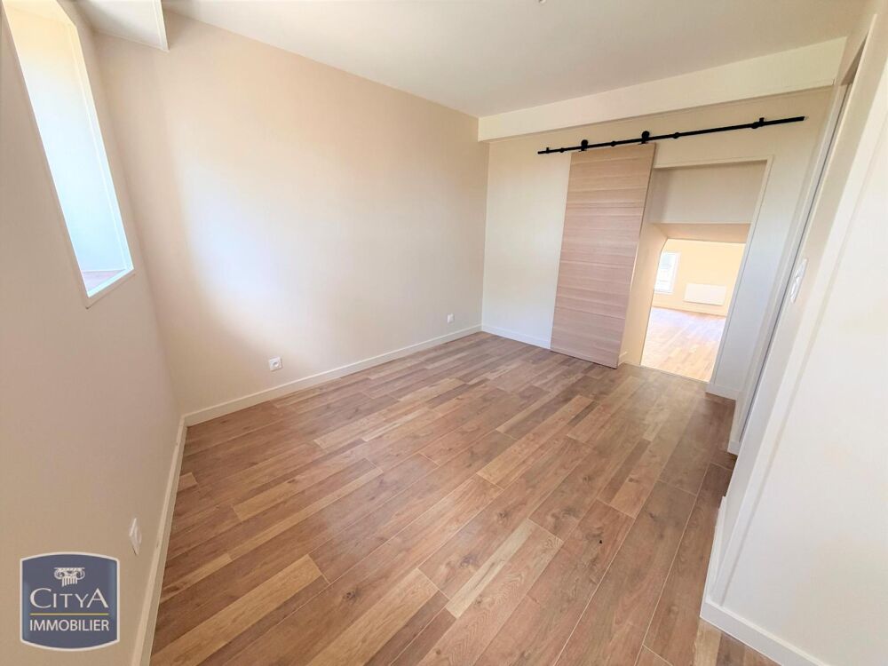 À LOUER : Charmant appartement rénové intégralement, T2 ....