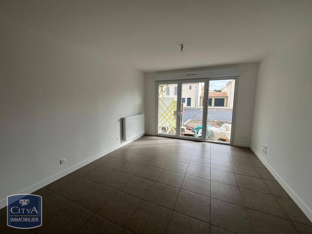 location Appartement - 2 pièce(s) - 40 m² Dompierre-sur-Mer (17139)