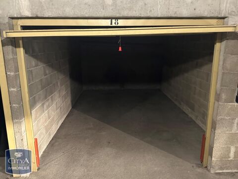  Parking / Garage  louer 