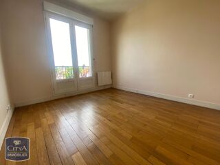  Appartement à louer 3 pièces 65 m²