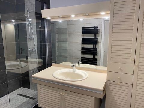  Appartement � louer 3 pi�ces 76 m�