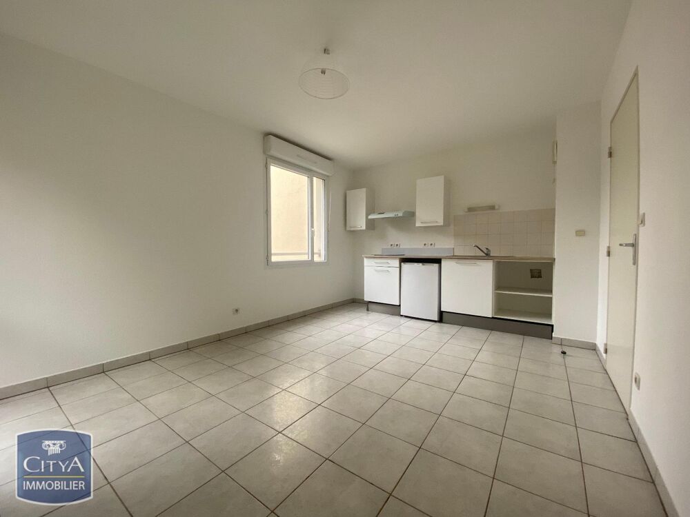 location Appartement - 1 pièce(s) - 23 m² Montfavet (84140)