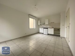  Appartement à louer 1 pièce 23 m²