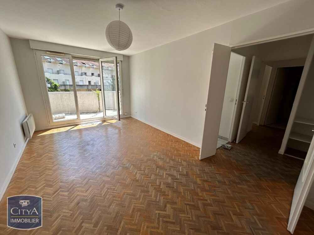 location Appartement - 2 pièce(s) - 49 m² Lyon 7