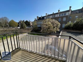  Appartement à louer 4 pièces 93 m²