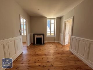  Appartement à louer 4 pièces 63 m²