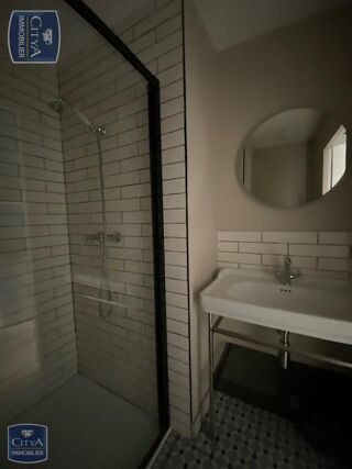  Appartement à louer 1 pièce 17 m²