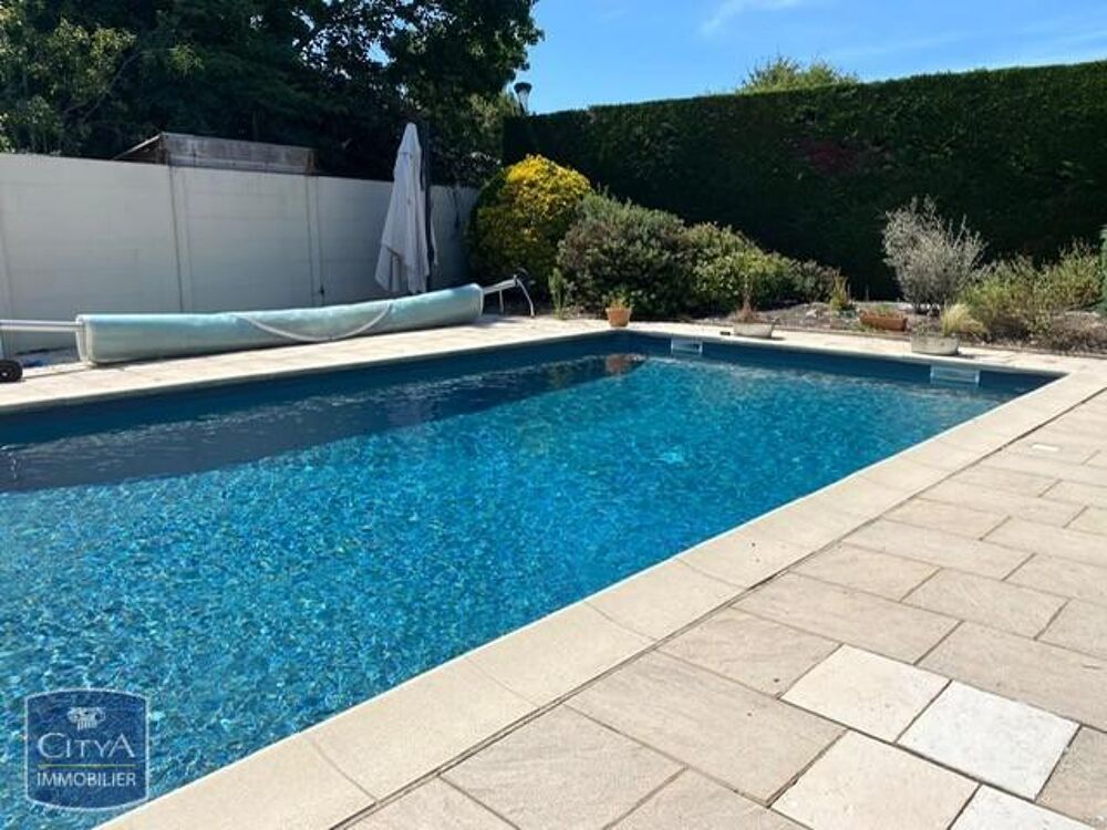 location Maison - 5 pièce(s) - 154 m² Saint-Jean-d'Illac (33127)