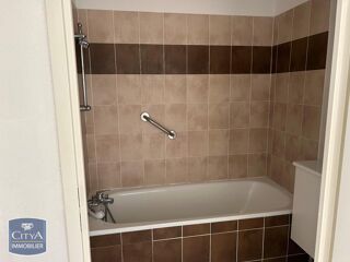  Appartement à louer 2 pièces 37 m²