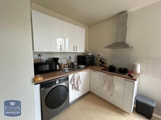  Appartement à louer 2 pièces 45 m²