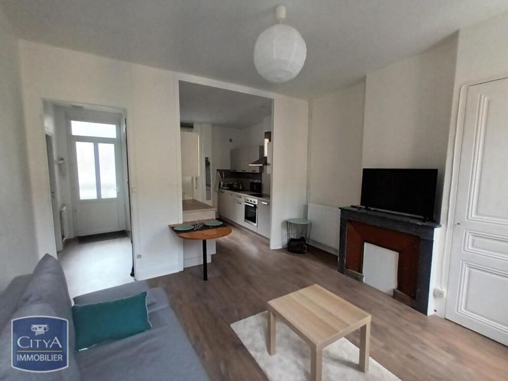 EXCLUSIVITÉ - EN BON ÉTAT GÉNÉRAL À louer : Bas du Cours....