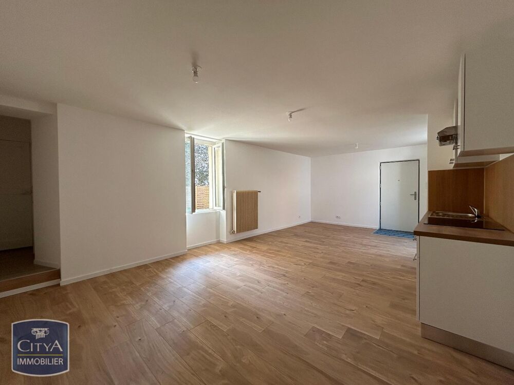location Appartement - 1 pièce(s) - 37 m² Le Coteau (42120)