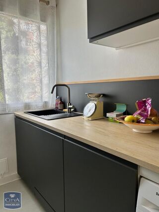  Appartement à louer 3 pièces 56 m²